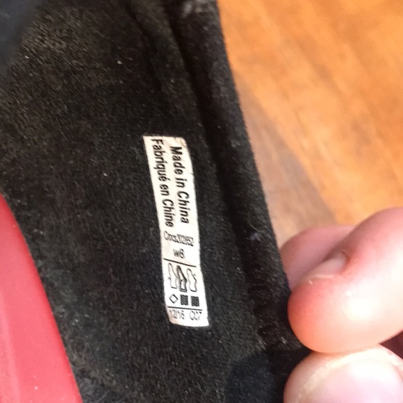 Ladies Crocs Clogs with Neoprene Upper - Picture 4 of 16